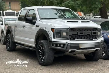  8 Ford _F-150