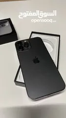  2 IPhone 13 Pro Max 1TB