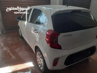  5 سيارة للبيع