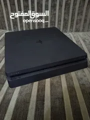  1 PS4 slim بلايستيشن 4 سليم