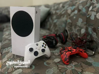  1 اكس بوكس سيريس اس للبيع في البصرة انتبهو للوصف