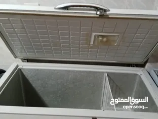  3 فريزر بطح نوع فيدرال بحاجه الى صيانه ....