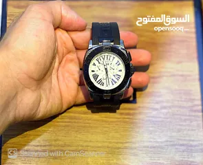  5 ساعة شيروتي رجالي 1881