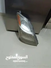  23 اضويه اثنين واحد تويوتا وواحد هونداي ومسجلات اثنين واحد منهم مع فريم للبيع بسعر مغري جداً