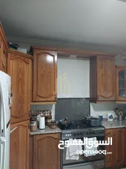  14 في أرقى مناطق الرابيه شقة طابق ثالث 164م بتشطيبات مميزة وسعر مميز / ref 9137