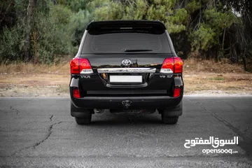  7 Toyota Land Cruiser GXR V6 2014-2015 تويوتا لاند كروز 2014-2015