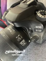  2 كاميرا كانون 80D