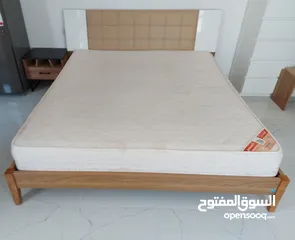  1 سرير مستعمل