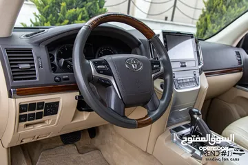  14 Toyota Land Cruiser VX-E 2016   السيارة وارد و بحالة الوكالة
