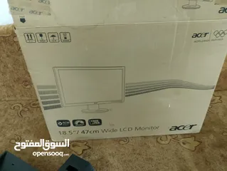  4 شاشةacer للبيع مع وصلتها و كرتونتها قابل للتفاوض