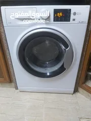  1 غساله اريستون 9ك  لون ابيض  . 1400دوره   فل انفيرتر اعلى صنف توفير.  A+++