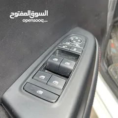 3 BYD E2 2023 مستعمل للبيع