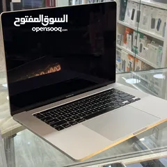  6 MacBook Pro 2019 / 16 inch - core i7 / 16G ram - 512GB