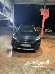  12 Kia SORENTO