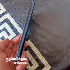  6 هاتفين شغالين بشكل ممتاز للبيع بسعر 30