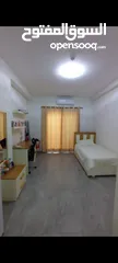  1 عملرة vip ستوديو للبيع