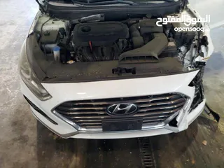  9 2018 HYUNDAI SONATA للبيع بالحادث