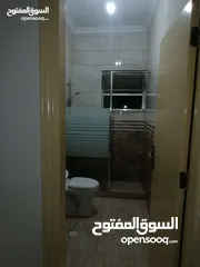  5 شقة فارغة للايجار