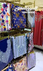  2 للبيع محل الخياطة و تجاري للعبايات والفساتين المغربي