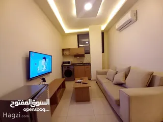  5 شقة مفروشة للإيجار في الصويفية  ( Property 33076 )