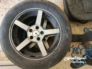  2 جنط و كوشوك قياس15  5براغي