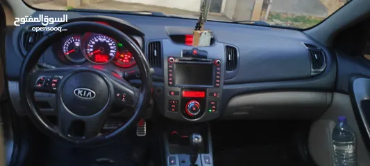  4 كيا فورتي فل اضافات