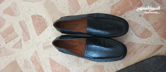  7 حذاء جلد طبيعي 100٪ عدد 2 للبيع .