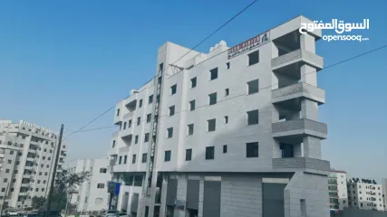  1 شقة بمساحة 95 متر مربع