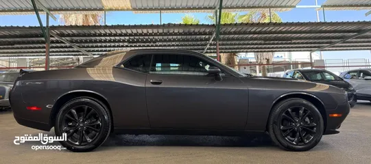  7 ‏Dodge challenger 2022  GT