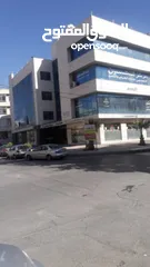  1 مجمع تجاري للبيع في اربد/ شارع الجامعه