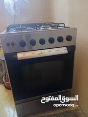  7 غاز وغساله وخزانه أطفال وتخت وكومودينه