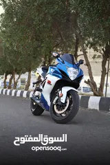  2 suzuki gsxr600 2011 لا تحتاج لأي صيانة