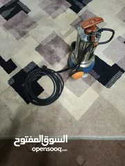  2 مضخه بدرلو غطاس بحاله جيده جدا
