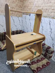  1 ميز حاسبه بيه جرارتين للكيبورد و الماوس