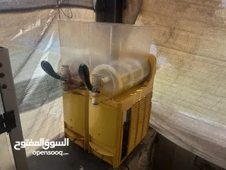  2 ماكنه سلش كبيره