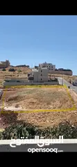  1 ارض سكنيه موقع جيد جدا للفلل او للسكانات  قريبه من مسجد الطباع