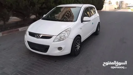  9 هيونداي i20 سنة 2011 اوتوماتيك ماتور 1.4