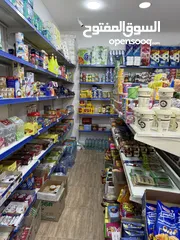  10 مخازن ارضيه عدد 2 للايجار تصلح إلى سوبرماركت  منطقه حيويه جدا
