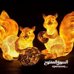  4 تمثال السنجاب بالحجم الكبير موجود في وضعيتين مميزتين مقاوم للمطر والشمس يدوم طويلا بلا بهتان