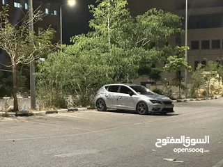  18 سيات ليون 2018  سيارة بصلاة ع نبي فخامه ورقه  اهتمام عالي في تفاصيل السياره