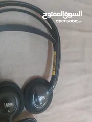  2 سماعات رأس Listen. أصلية بحالة ممتازة استخدام لجميع الأجهزة الصوتية