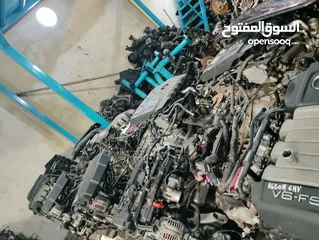  9 NEW and Used engine gearbox spare parts for sell sharjah