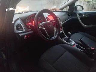  5 اوبل استرا 2012
