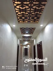  5 شقة غرضي للبيع مع مدخل منفصل بالزرقاء الجديده شارع الكرامة مساحة 150 م بسعر خرافي