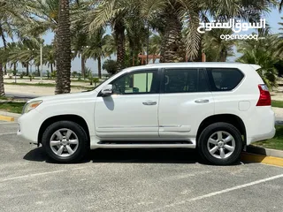  3 LEXUS GX 460 model 2010