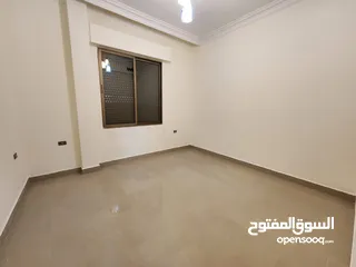  11 روف فارغ او مفروش للإيجار في عبدون ref : 14325