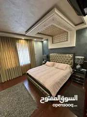  12 شقة ارضية بحي الصحابة مميزة بمساحة 180 داخلي و 40 متر ترس  مغلق بقرميد و شبابيك دبل جلاس