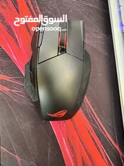  1 Asus rog spatha wireless or wired gaming mouse with charging dock