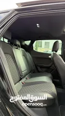  12 سيات ليون ترخيص 2022 محرك 1500 بنزين جير أوتوماتيك 150 حصان