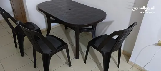  2 متفرقات للبيع بداعي السفر